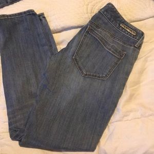 3 Jean bundle all size 4 like new!